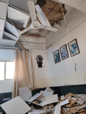 الأردن .. منزل آيل للسقوط بسبب انفجار مسيرة  - صور