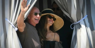 أول ظهور لجيف بيزوس ولورين سانشيز بعد الزفاف الفخم