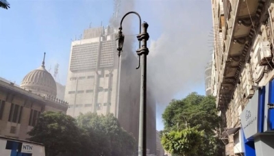 إصابات في حريق سنترال رمسيس بمصر