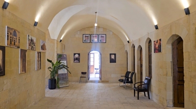 زيارة ميدانية لطلبة هندسة العمارة في جامعة عمان العربية إلى مدينة السلط لتعزيز المهارات التطبيقية والمعرفية