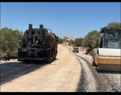 الانتهاء من توسعة طريق عنجرة - عجلون