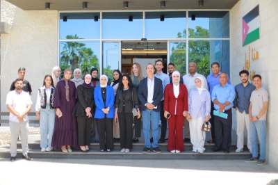 الشرق الأوسط تطلق دبلوم الإعلام الاحترافي بالشراكة مع منصة Theory Y