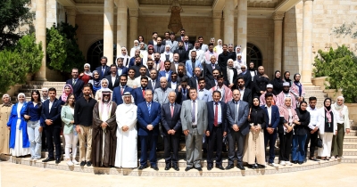 وفد برئاسة رئيس جامعة عمّان العربية يزور الديوان الملكي الهاشمي تأكيداً على الولاء والانتماء الوطني