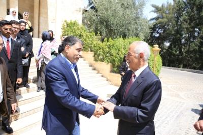 وفد برئاسة رئيس جامعة عمّان العربية يزور الديوان الملكي الهاشمي تأكيداً على الولاء والانتماء الوطني