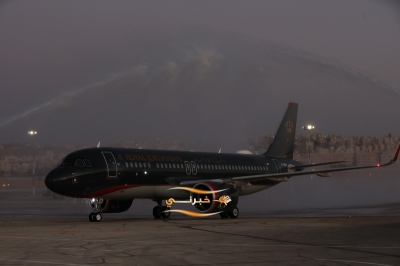 وصول أول طائرة إيرباص A320neo للملكية الأردنية إلى مطار عمّان المدني