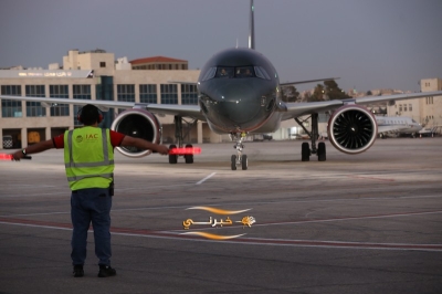 وصول أول طائرة إيرباص A320neo للملكية الأردنية إلى مطار عمّان المدني