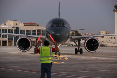 وصول أول طائرة إيرباص A320neo للملكية الأردنية إلى مطار عمّان المدني