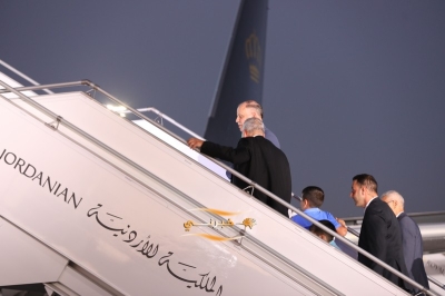 وصول أول طائرة إيرباص A320neo للملكية الأردنية إلى مطار عمّان المدني