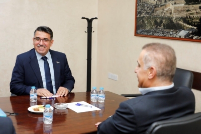 اتفاقية تعاون بين عمان العربية وجمعية لجنة اليتيم العربي