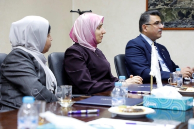 اتفاقية تعاون بين عمان العربية وجمعية لجنة اليتيم العربي