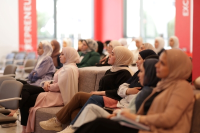 زين تختتم النسخة الخامسة من برنامج المرأة في التكنولوجيا