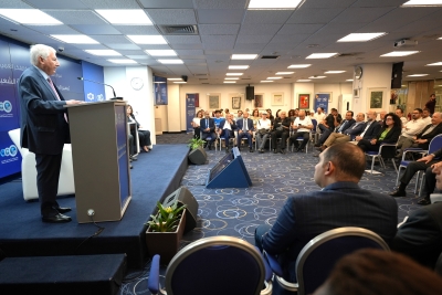 حوارية في شومان حول (مصير الديمقراطية في مواجهة الشعبويات)