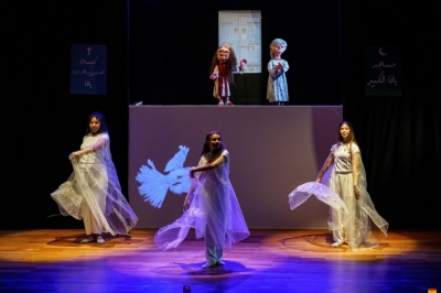 بالصور .. عمان الأهلية تحصد ثلاث جوائز بمهرجان المسرح الدولي بالإسكندرية عن عملها المسرحي 