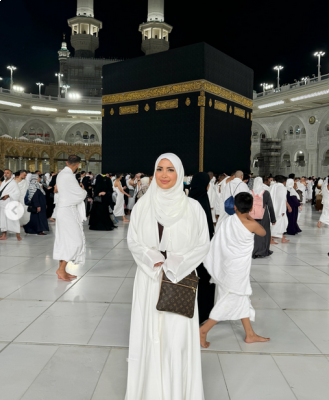 نسرين طافش تعتمر - صور