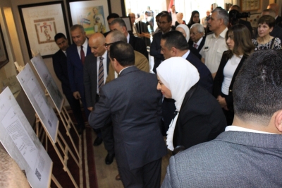 البريد الأردني ومركز التوثيق الملكي الهاشمي يقيمان معرض (البرق والبريد والهاتف )