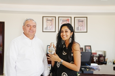 بريزات يستقبل (مؤثرين) هنود لترويج البترا - صور