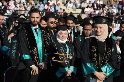 جامعة الزيتونة الأردنية تحتفل بتخريج طلبة الفصل الدراسي الثاني
