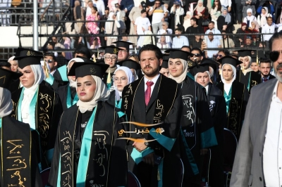 جامعة الزيتونة الأردنية تحتفل بتخريج طلبة الفصل الدراسي الثاني