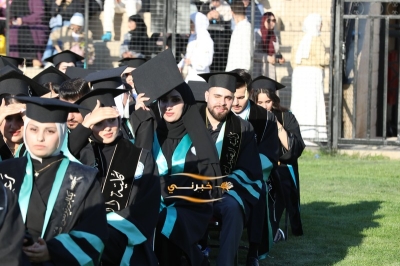 جامعة الزيتونة الأردنية تحتفل بتخريج طلبة الفصل الدراسي الثاني
