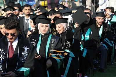 جامعة الزيتونة الأردنية تحتفل بتخريج طلبة الفصل الدراسي الثاني