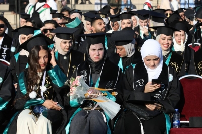 جامعة الزيتونة الأردنية تحتفل بتخريج طلبة الفصل الدراسي الثاني