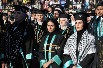 جامعة الزيتونة الأردنية تحتفل بتخريج طلبة الفصل الدراسي الثاني