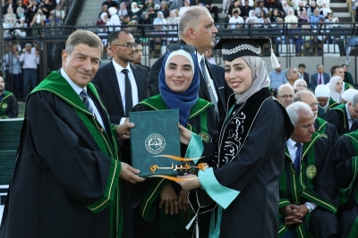 جامعة الزيتونة الأردنية تحتفل بتخريج طلبة الفصل الدراسي الثاني