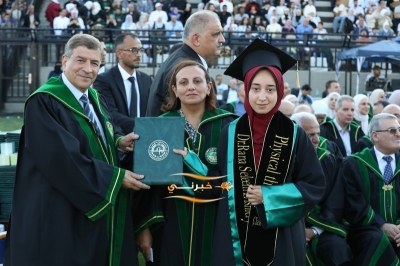 جامعة الزيتونة الأردنية تحتفل بتخريج طلبة الفصل الدراسي الثاني