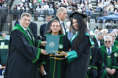 جامعة الزيتونة الأردنية تحتفل بتخريج طلبة الفصل الدراسي الثاني