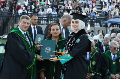 جامعة الزيتونة الأردنية تحتفل بتخريج طلبة الفصل الدراسي الثاني