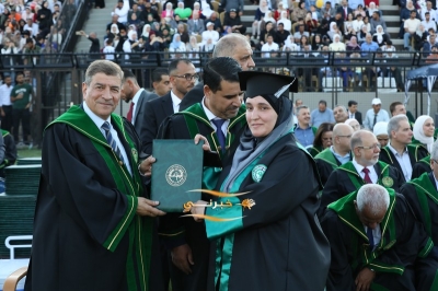 جامعة الزيتونة الأردنية تحتفل بتخريج طلبة الفصل الدراسي الثاني