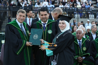 جامعة الزيتونة الأردنية تحتفل بتخريج طلبة الفصل الدراسي الثاني