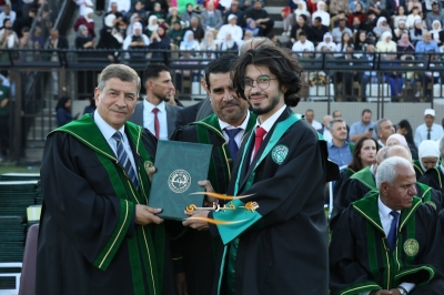 جامعة الزيتونة الأردنية تحتفل بتخريج طلبة الفصل الدراسي الثاني