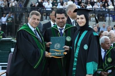 جامعة الزيتونة الأردنية تحتفل بتخريج طلبة الفصل الدراسي الثاني
