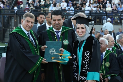 جامعة الزيتونة الأردنية تحتفل بتخريج طلبة الفصل الدراسي الثاني