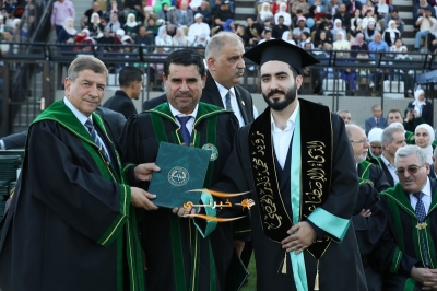 جامعة الزيتونة الأردنية تحتفل بتخريج طلبة الفصل الدراسي الثاني