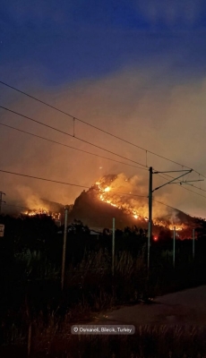 تركيا.. حريق هائل يودي بحياة 10 أشخاص - فيديو وصور