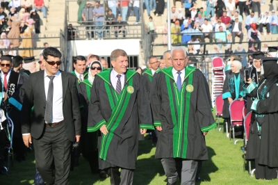 جامعة الزيتونة الأردنية تحتفل بتخريج الفوج الـ 29 من طلبة كليات الأعمال، الآداب، الحقوق، الهندسة والتكنولوجيا، والعمارة