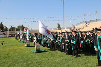 جامعة الزيتونة الأردنية تحتفل بتخريج الفوج الـ 29 من طلبة كليات الأعمال، الآداب، الحقوق، الهندسة والتكنولوجيا، والعمارة