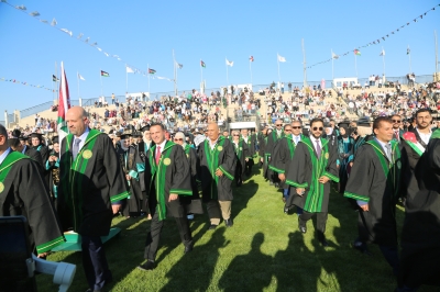 جامعة الزيتونة الأردنية تحتفل بتخريج الفوج الـ 29 من طلبة كليات الأعمال، الآداب، الحقوق، الهندسة والتكنولوجيا، والعمارة