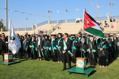 جامعة الزيتونة الأردنية تحتفل بتخريج الفوج الـ 29 من طلبة كليات الأعمال، الآداب، الحقوق، الهندسة والتكنولوجيا، والعمارة