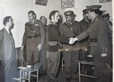 مندوبا عن جلالة الملك وولي العهد... العيسوي و مدير لواء الامن العام يعزي آل المعايطة