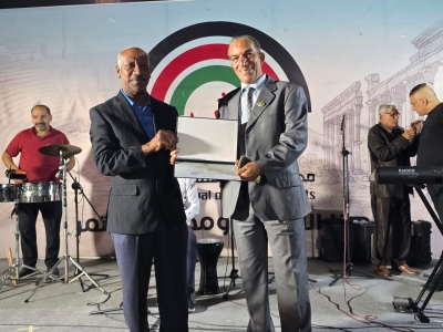 مسرح المصلبة يشهد الحان العود وتراتيل البحارة