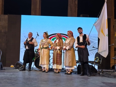 مسرح الساحة الرئيسية في جرش يتزين بالأصالة والتراث واختلاف الثقافات