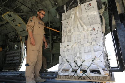 الجيشان الأردني و الإماراتي ينفذان إنزالين جويين على قطاع غزة