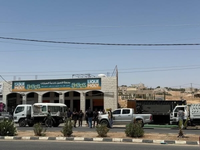 حملة لإزالة الأكشاك المخالفة في الكرك