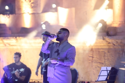 نويل خرمان والفنان الأخرس يطرزان المسرح الشمالي بالجمال في مهرجان جرش