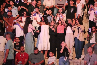 محمد حماقي وليلة غناء مصرية مميزة على المسرح الجنوبي في جرش