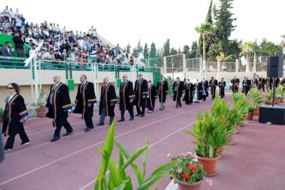 الجازي يرعى حفل تخريج الفوج الخامس والعشرين من طلبة جامعة عمان العربية