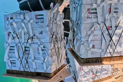 الإمارات تُكثّف استجابتها لغزة: إنزال جوي رقم 62 و40 شاحنة مساعدات برية